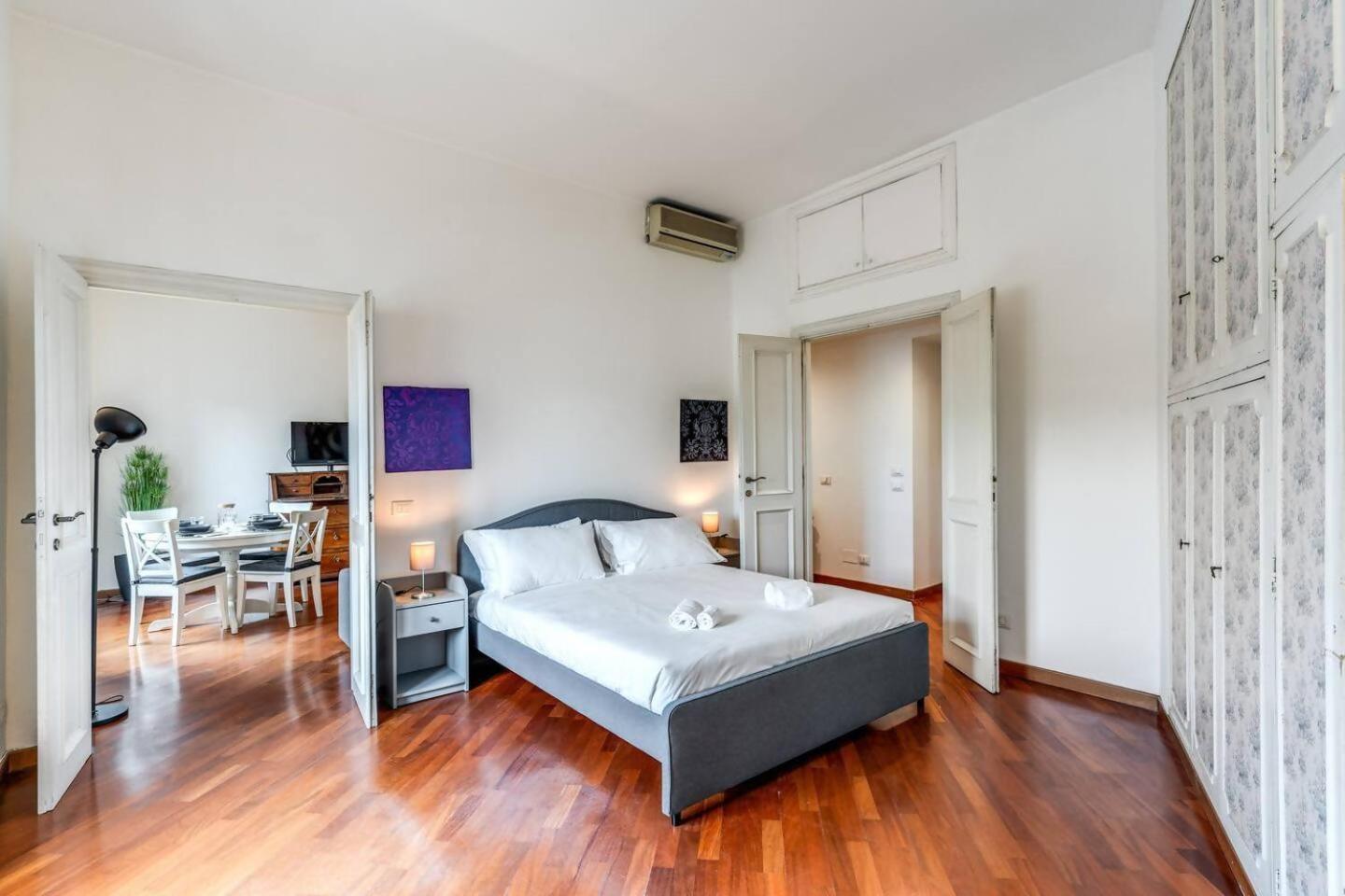Splendid Flat On The Tiber River Appartamento Roma